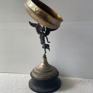 Lote siguiente: Trofeo Borba y Mariani con Figura de Ángel, Campeonato VCU 180 Km