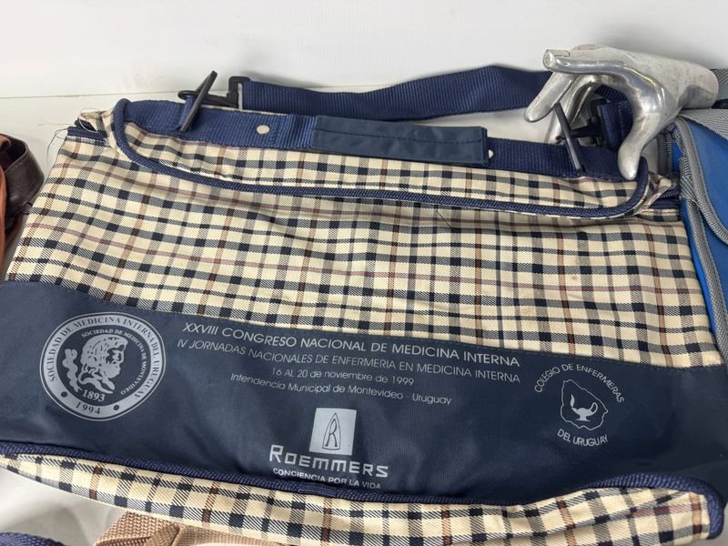 Bolsos para Medicina en buen estado - imagen 2