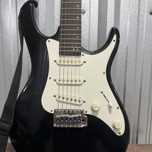 Guitarra Eléctrica Vantage VKS-11/BK Negra Indonesia - imagen 6
