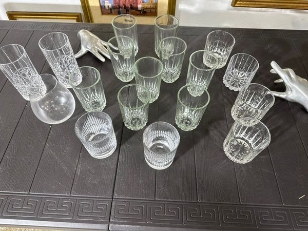 Lote anterior: Colección de vasos de cristal de excelente calidad