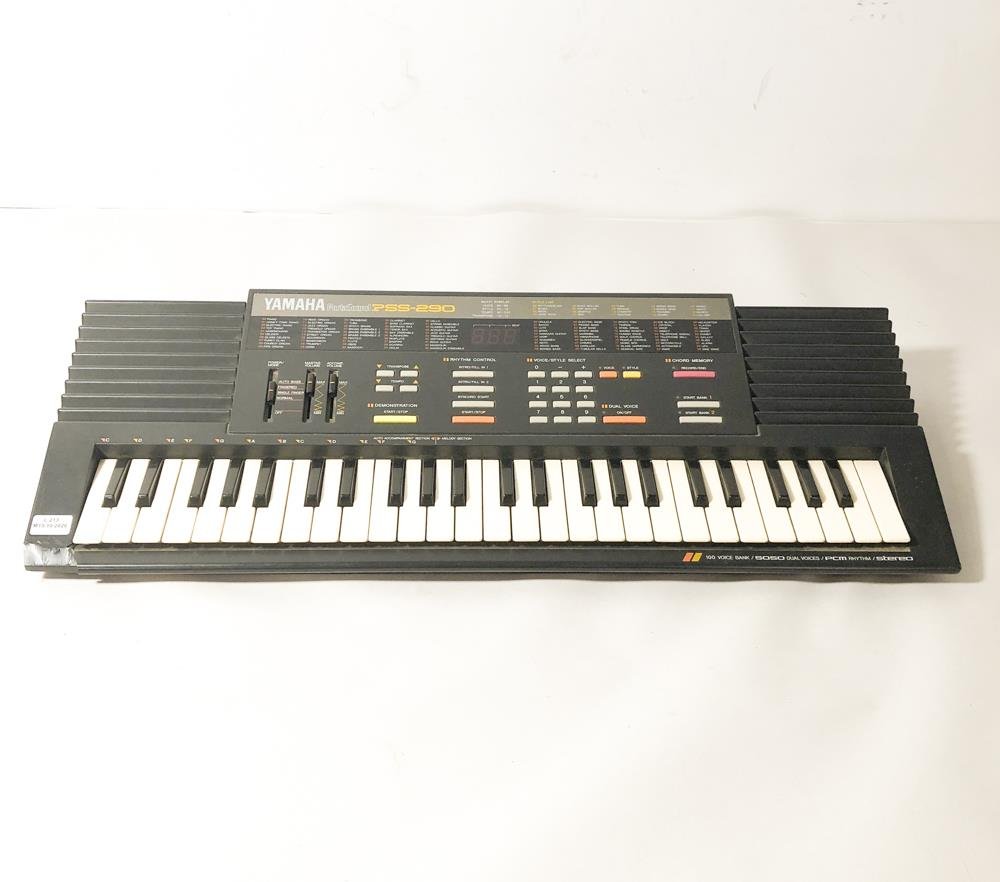 Teclado Yamaha PSS-290 Portasound con avería