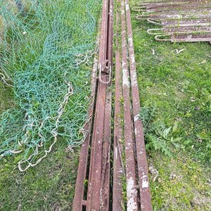 Lote siguiente: Estructura de Ángulo de Hierro para Construcción