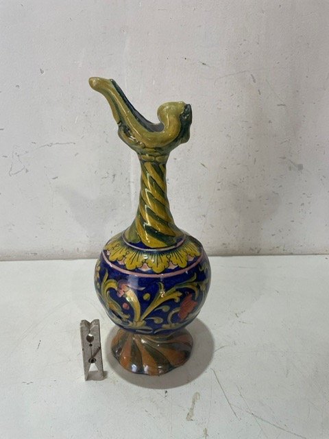 Item 27318 - Image 0