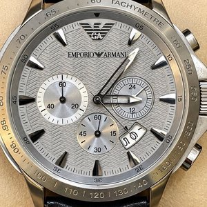 Reloj Cronógrafo Emporio Armani AR0635 Acero Inoxidable Esfera Plateada Cuero Negro - imagen 2
