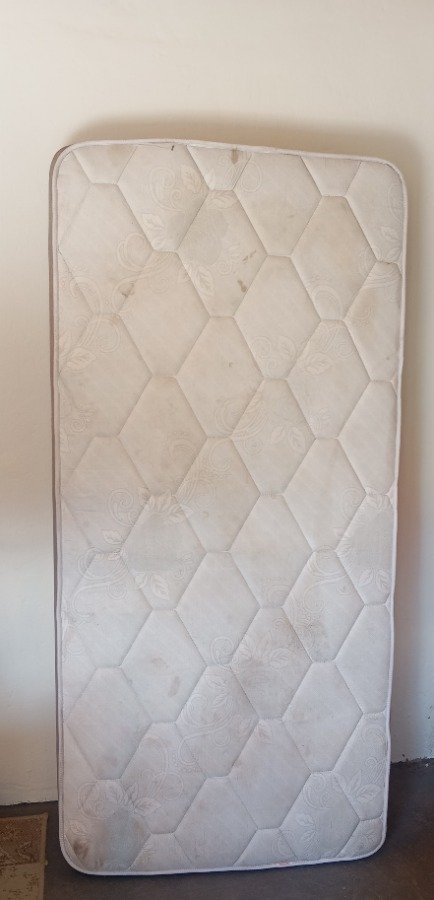 Item 2284 - Image 0