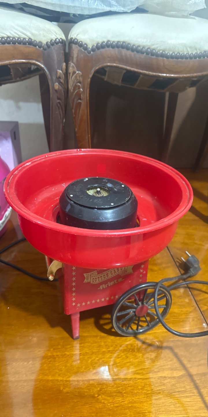 Máquina de Algodón de Azúcar "Ariete" Roja