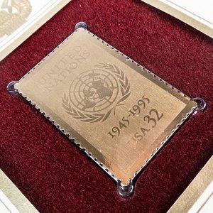 2 Sobres Primer Día EE.UU. II Guerra Mundial y ONU con Sellos Enchapados en Oro - imagen 2