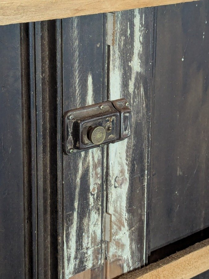 Puerta antigua de frente doble hoja y marco - imagen 8