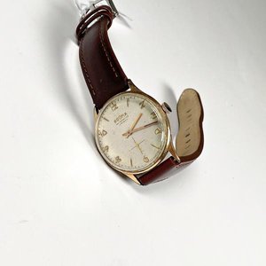 Lote anterior: Reloj Pulsera Caballero Dogma "Prima" a Cuerda, Malla de Cuero