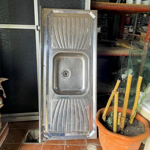 Mesada de Acero Inoxidable para Cocina con Bacha Integrada - imagen 1