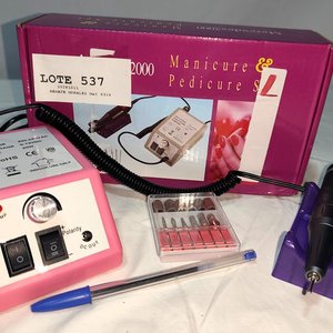 Torno Eléctrico para Uñas Manicure Pedicure 20W con Accesorios - imagen 1