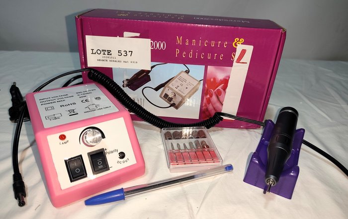 Torno Eléctrico para Uñas Manicure Pedicure 20W con Accesorios