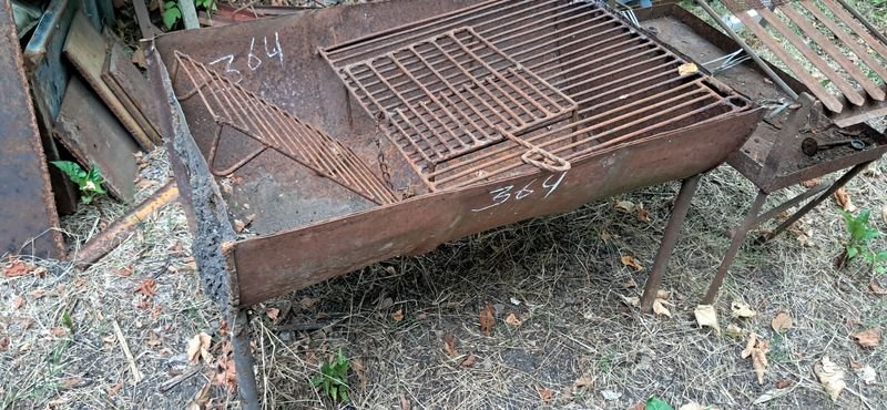 Item 880896 - Image 1