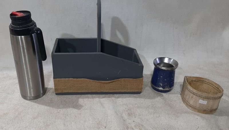 Lote anterior: Mate y Termos de Madera con Accesorios