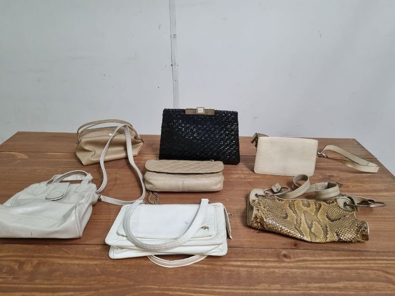 Colección de bolsos de mano de alta calidad