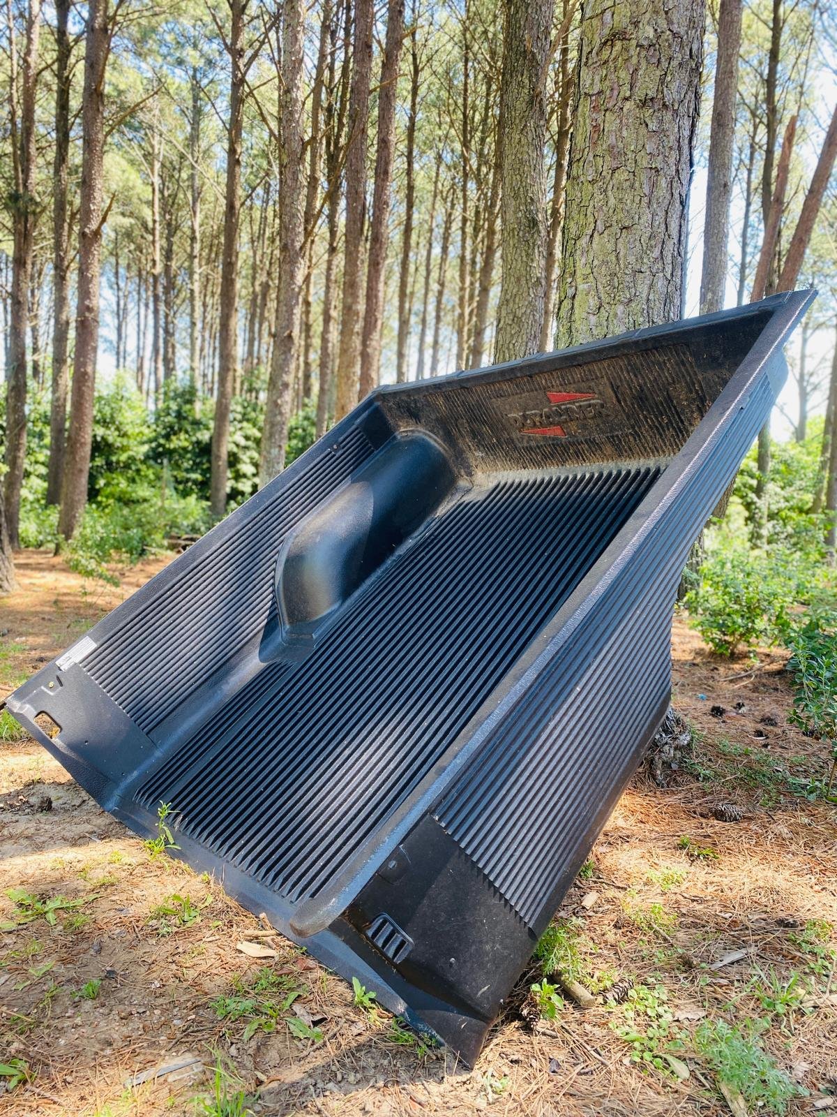 Item cubre-caja-para-camioneta-duraliner-160x155x040-m - Image 1