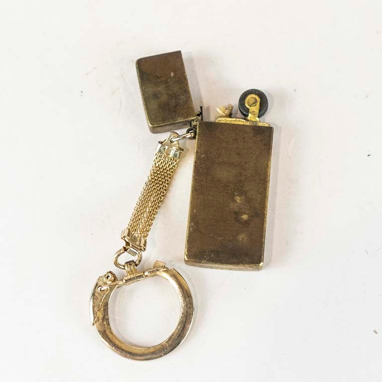 Lote siguiente: Encendedor Japones Miniatura