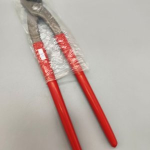 Lote siguiente: Tenaza de Carpintero de 8 Pulgadas con Mangos Rojos