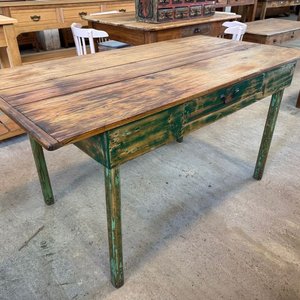 Mesa de campo primitiva en pino brasil c/ 1 cajon patas laqueadas 1,56 x 0,80 x 0,78 alto - imagen 2