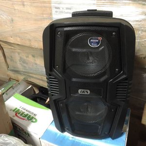 Lote anterior: Parlante IKA MU-ALB82K Mediano Negro