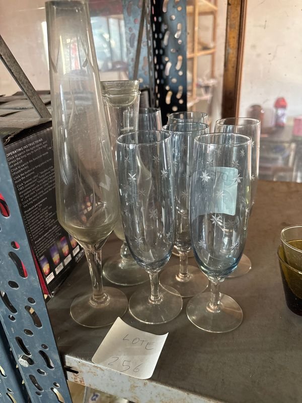 Copas de Vidrio y Metal