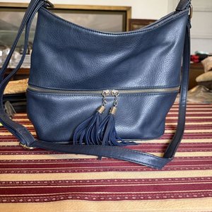 Lote de Bolsos y Sombrero de Ala Ancha Artesanal - imagen 18