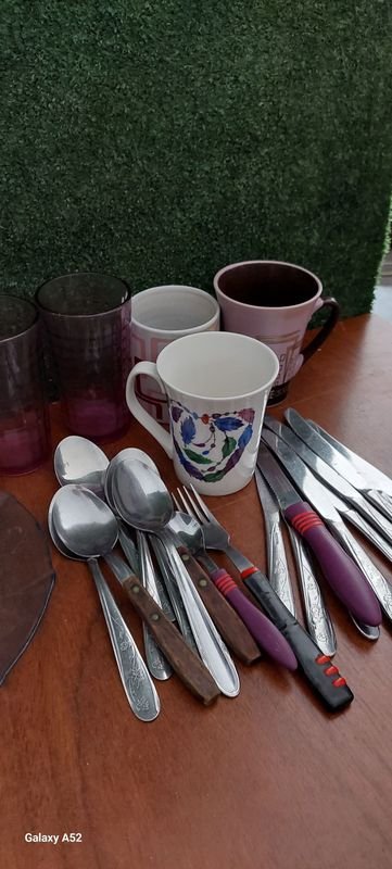 Lote de cubiertos y accesorios para el hogar - imagen 11