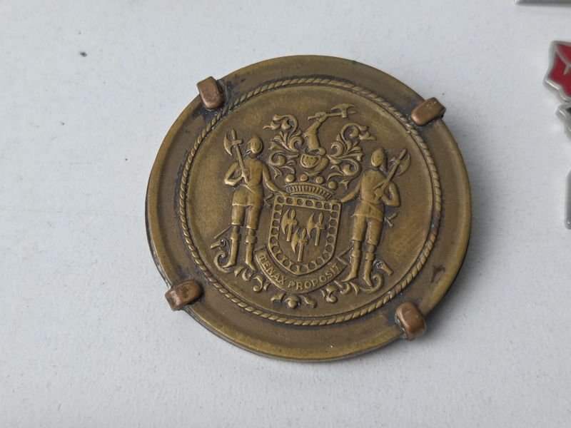 Gran lote de monedas, medallas y condecoraciones - imagen 7