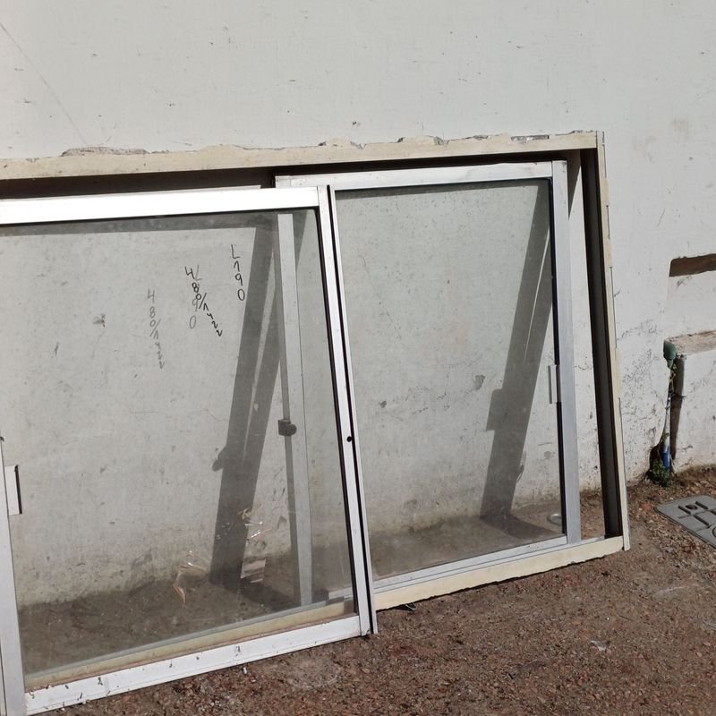 Ventana de aluminio con hojas corredizas para venta - imagen 5