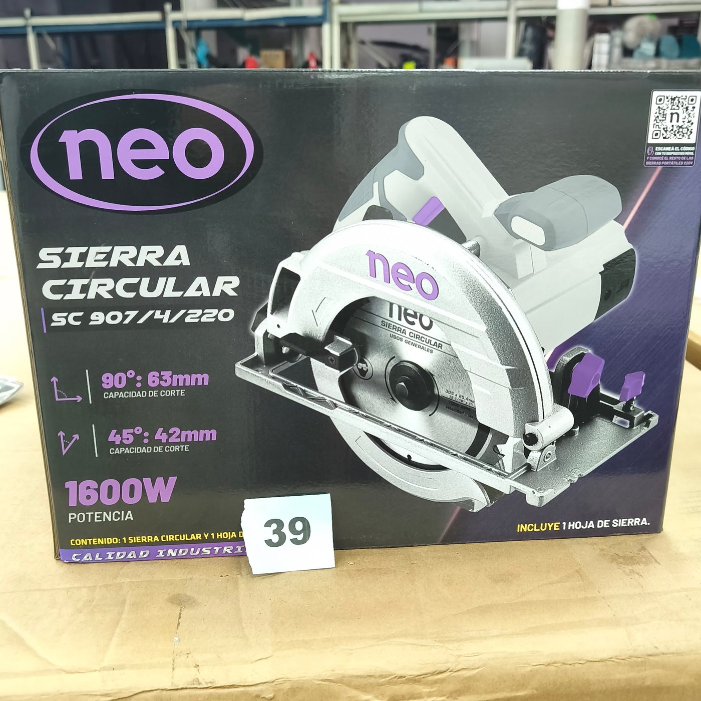 Sierra Circular Neo SC 907/4 220V 1600W con Base y Protector