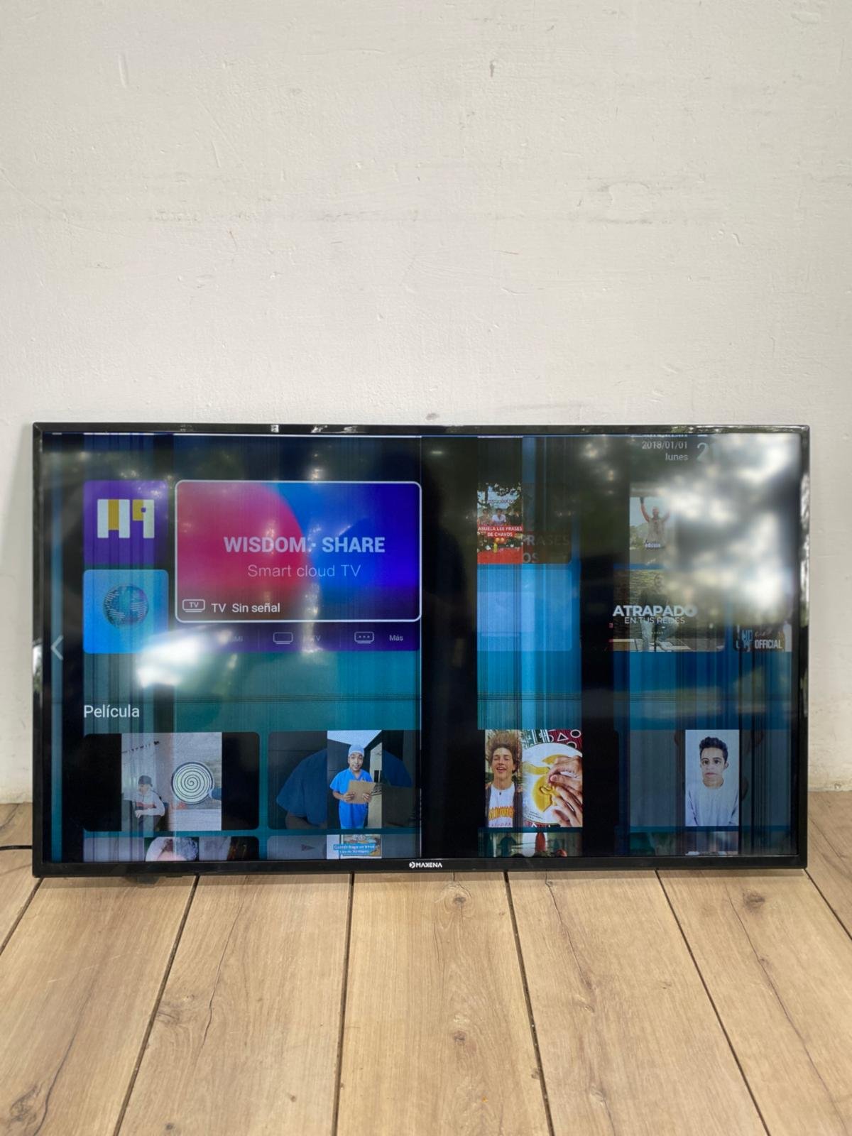 Item smartv-makena-40-prende-con-detalles - Image 1