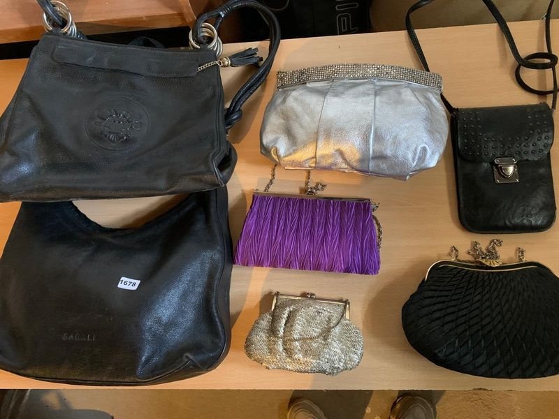 Item 894838 - Image 0