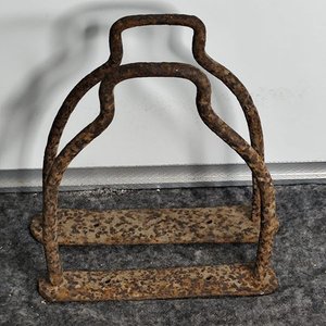 Juego de Estribos Antiguos de Hierro para Decoración - imagen 3