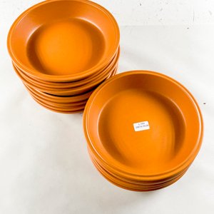 Doce Platos Hondos de Cerámica Color Ocre, 20 cm - imagen 2