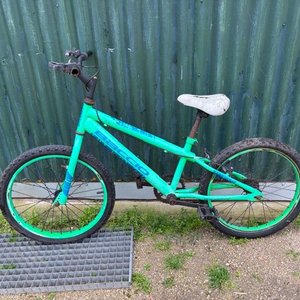 Lote anterior: Bicicleta Infantil Rodado 20 Color Turquesa