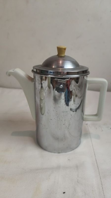 Azucarera y Tetera de Porcelana Alemana con Camisa en Metal para Picnic - imagen 4