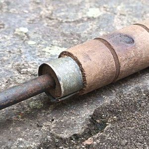 Marca de Ganado Antigua de Hierro con Mango de Madera - imagen 3