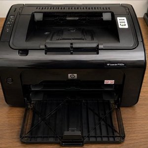 Impresora HP LaserJet P1102w Negra - imagen 2