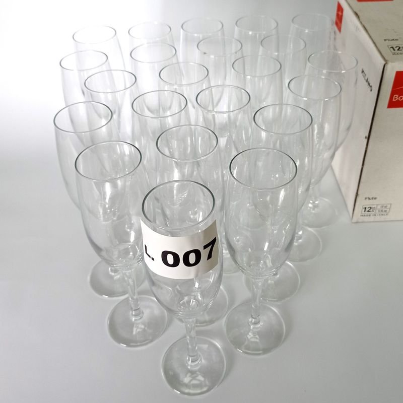 Bormioli Rocco Milano copas de vino - imagen 2
