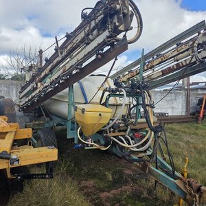 Pulverizador Agrícola Pampero con Tanque - imagen 3