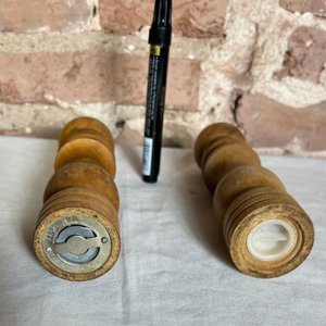 Juego de Salero y Pimentero de Madera Vintage - imagen 6