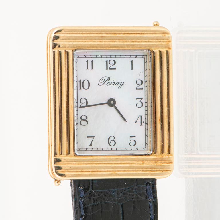 Reloj Poiray Ma Première Grand Modèle 43108 Oro Amarillo 18k Nácar