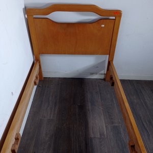 Cama de Una Plaza Estilo Clásico Madera Clara - imagen 3