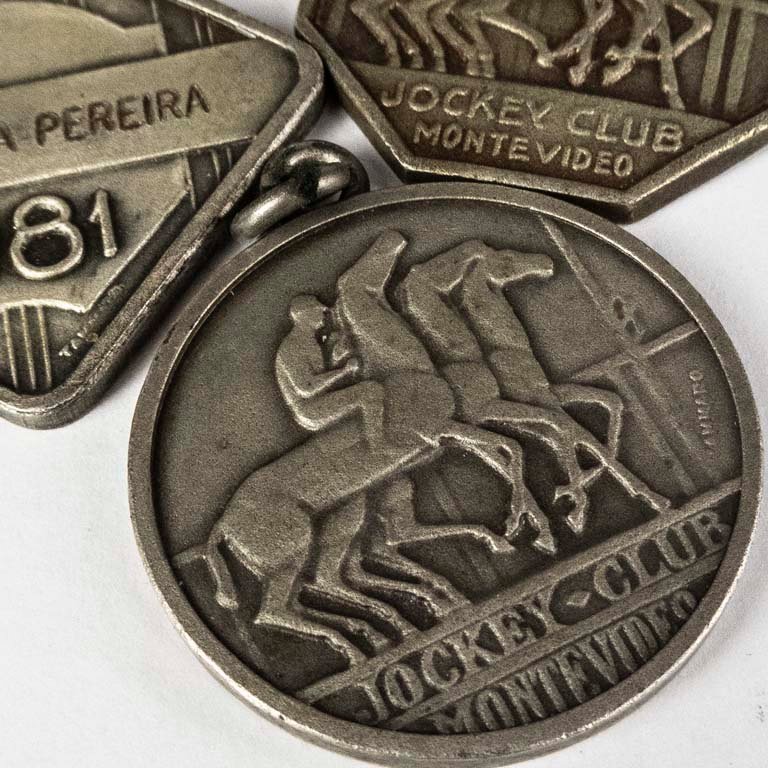 Item 2096502 - Image 2