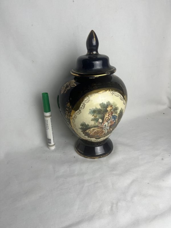 Lote siguiente: Potes Decorativos con Pintura y Accesorios de Oro