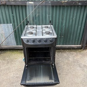 Cocina a Gas Negra con Válvula Funcional - imagen 3