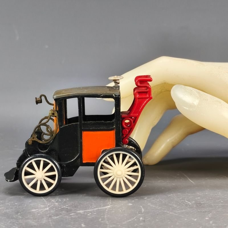Modelo de Carro JMK Francia en Escala 1/43 - imagen 3