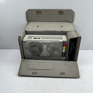 Grabador de cinta Geloso G.600 con estuche - imagen 1