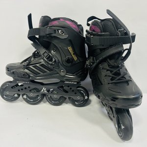 Par de Rollers Peach Sports Talle 38-39 Negros con Detalles Violetas - imagen 3
