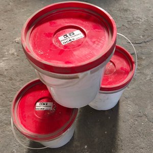 Conjunto de 3 Baldes de Pintura Ocre Pisos y Paredes 3.6 Litros - imagen 3